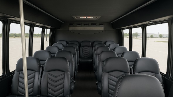 fond du lac 30 passenger minibus rental