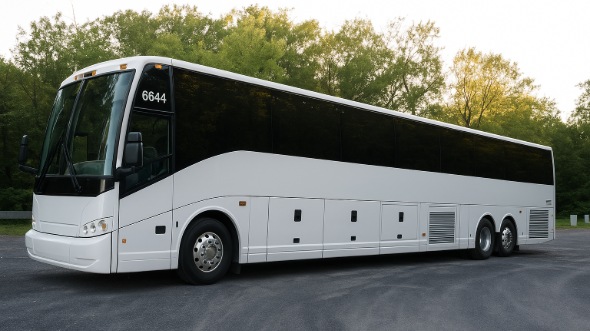 fond du lac vacation bus rentals for family trips